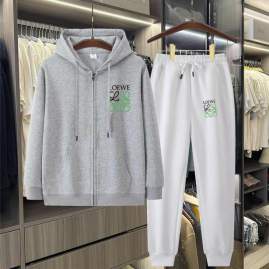 Picture of Loewe Sweater Suits _SKULoeweM-4XL11Lr8340673